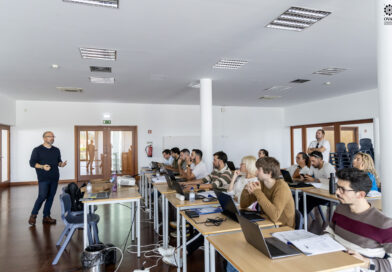 Município de Ovar dinamizou evento para ajudar jovens a ter sucesso no Linkedin